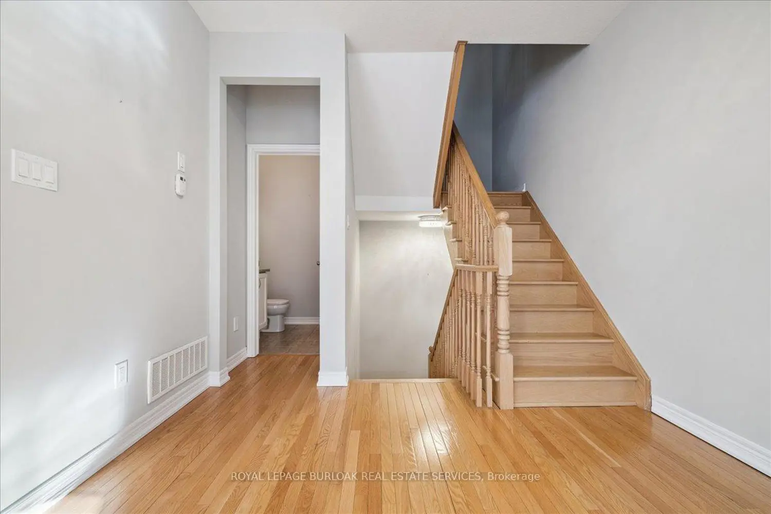 181 Plains Road 36 photo 3