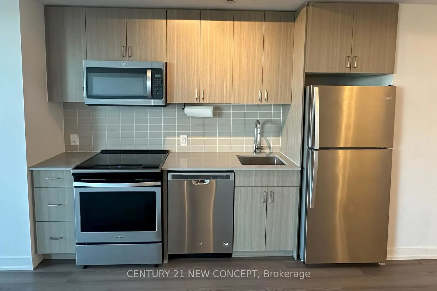 Additional image 8 of 2799 Kingston Road 821