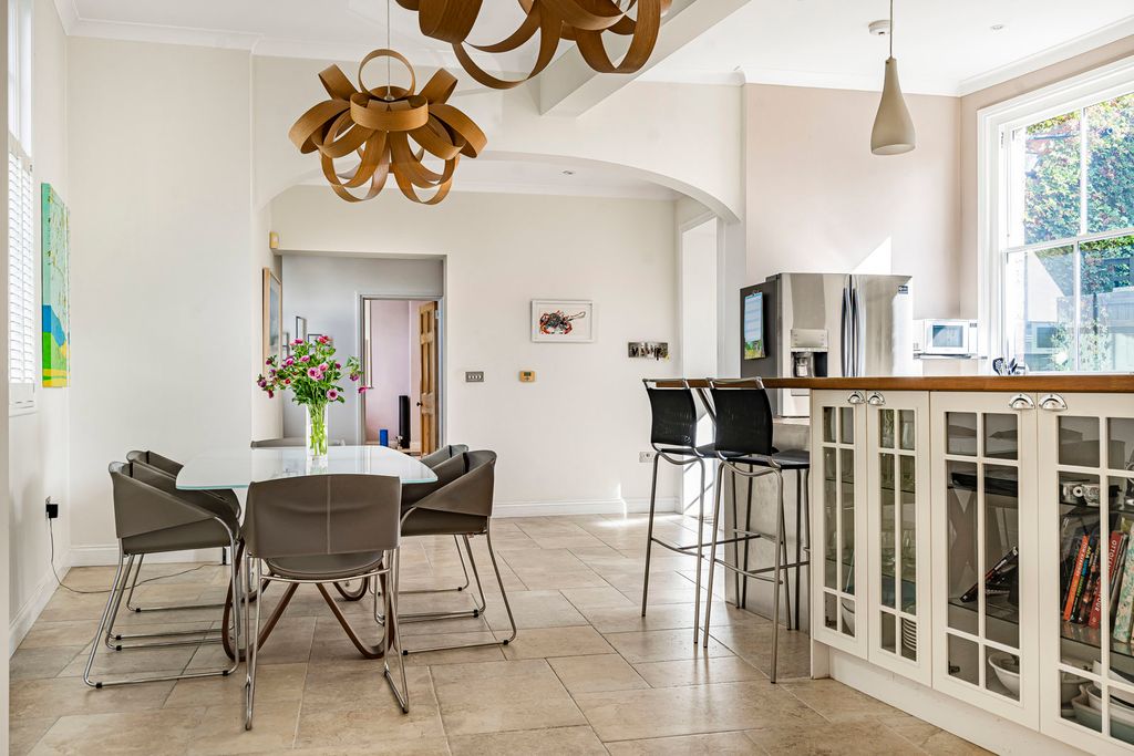 Additional image 27 of 5 bed semi-detached house for saleBarley Mow Road, Englefield Green, Egham, Surrey TW20