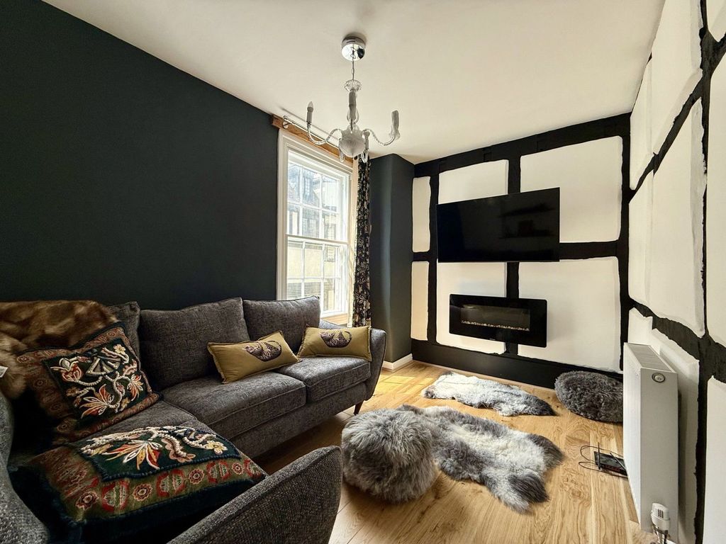 Additional image 7 of 1 bed flat for saleWorcester Road, Ledbury, Herefordshire HR8