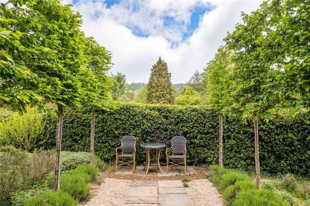 Additional image 29 of 7 bed detached house for saleReigate Road, Pixham, Dorking, Surrey RH4