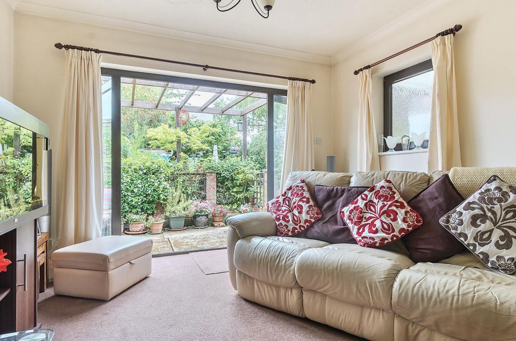 Additional image 9 of 4 bed end terrace house for saleConiston Road, Eastleigh SO50