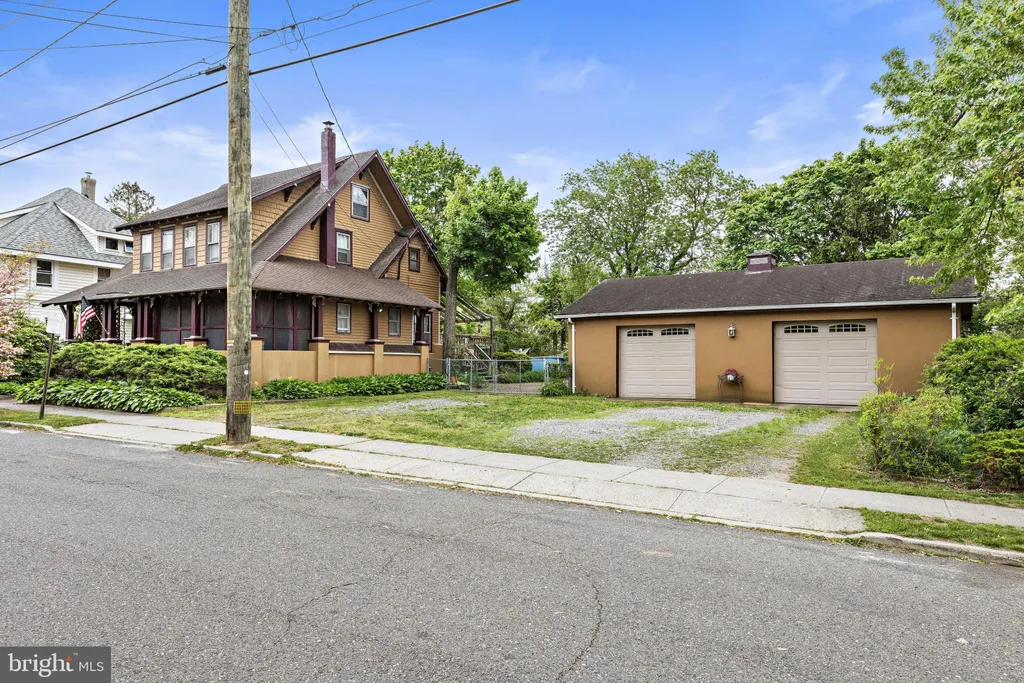 108 Clay Street, Tuckerton, NJ 08087