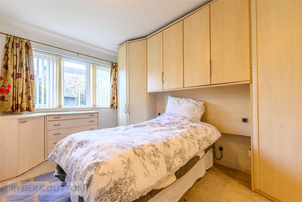 Additional image 9 of 2 bed flat for saleHall Lee Fold, Lindley, Huddersfield HD3