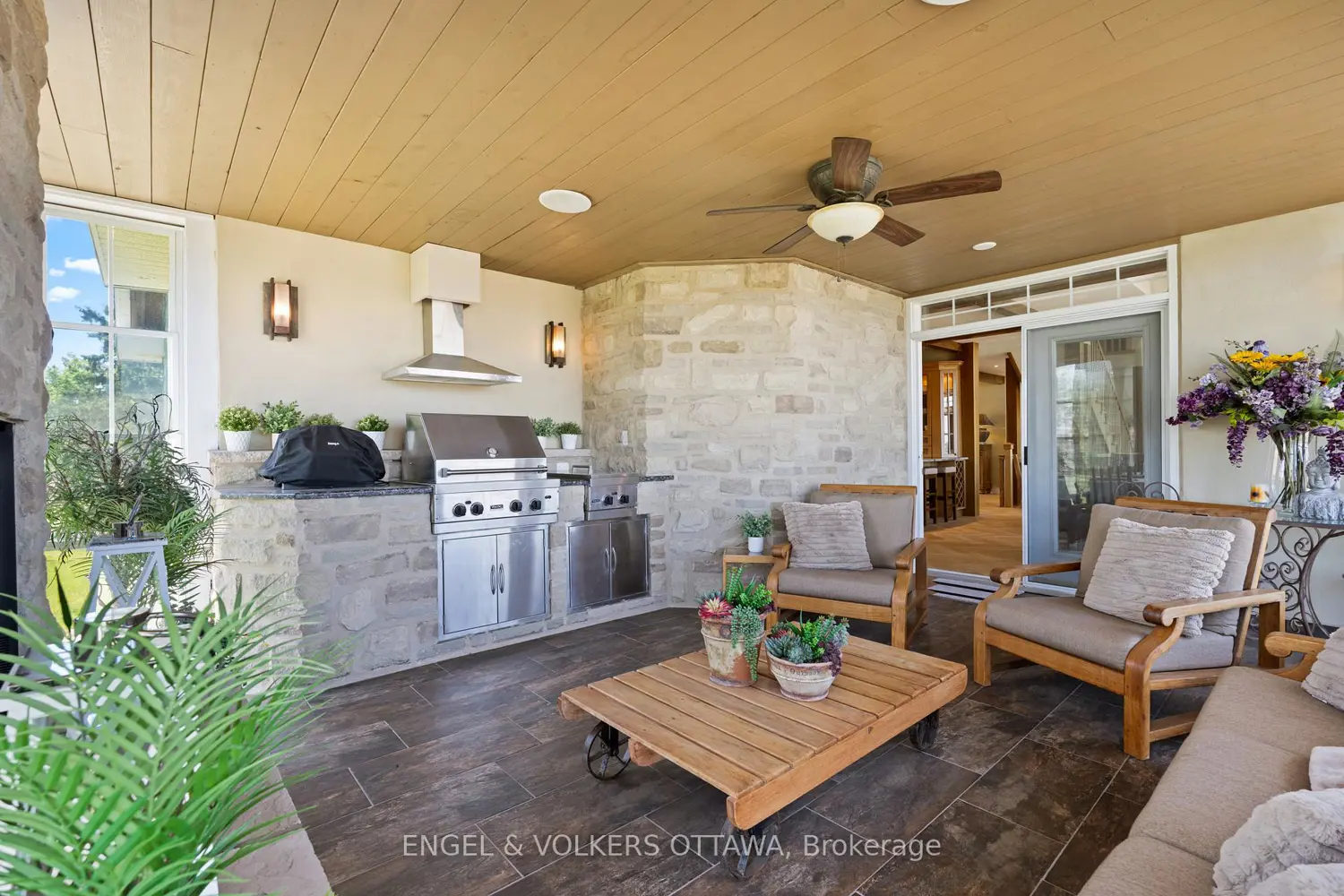 2659 River Road photo 3