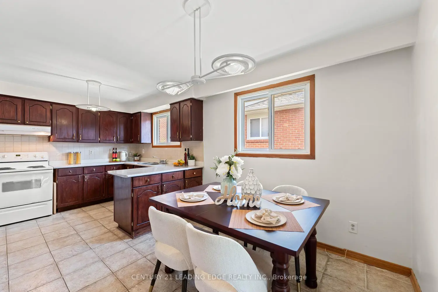 Additional image 9 of 881 Blairholm Avenue