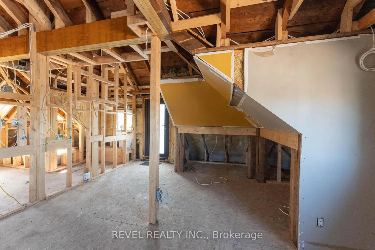 Additional image 12 of 822 Main Street