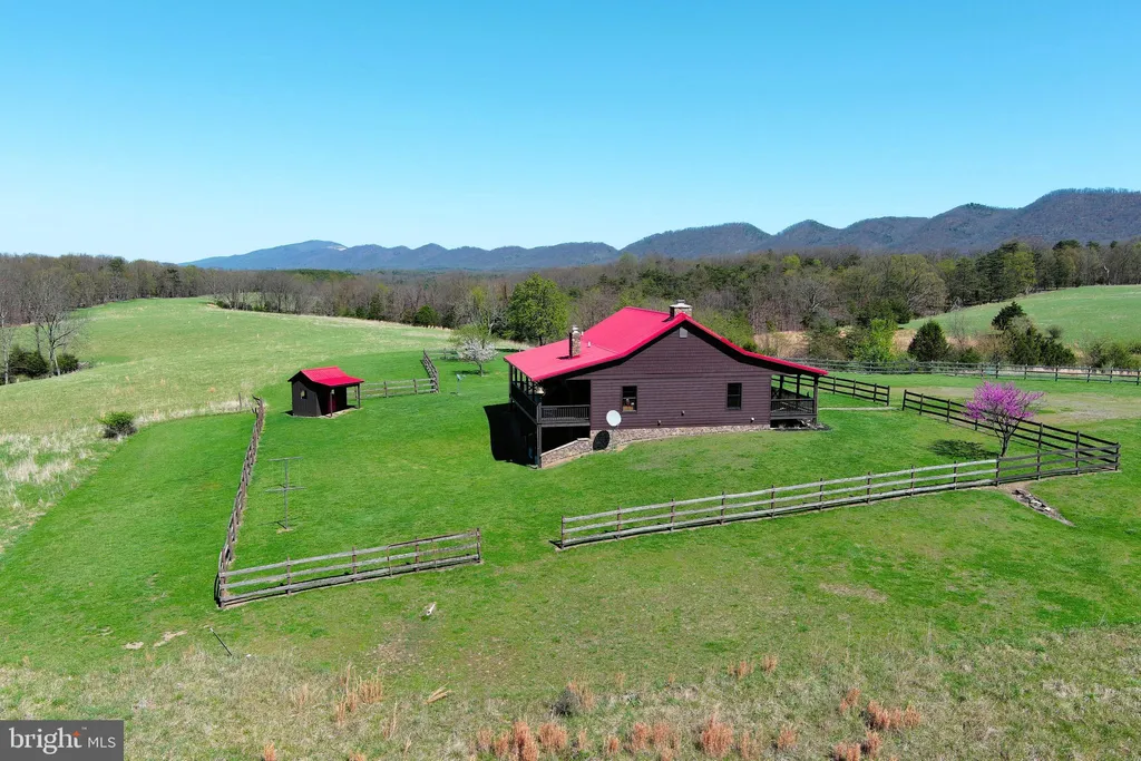Additional image 121 of 453 Wheaton Drive, Purgitsville, WV 26852