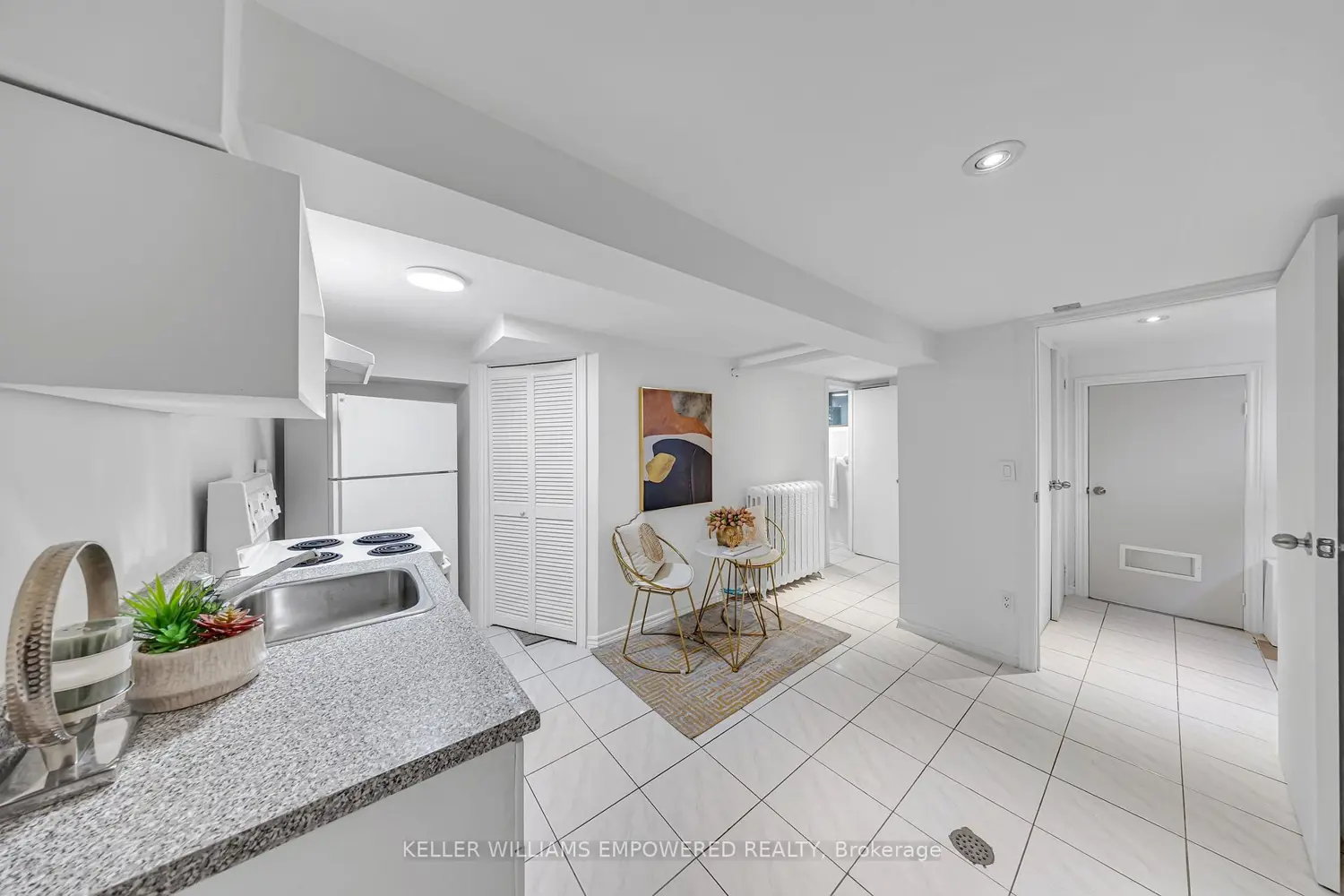 Additional image 12 of 451 Whitmore Avenue