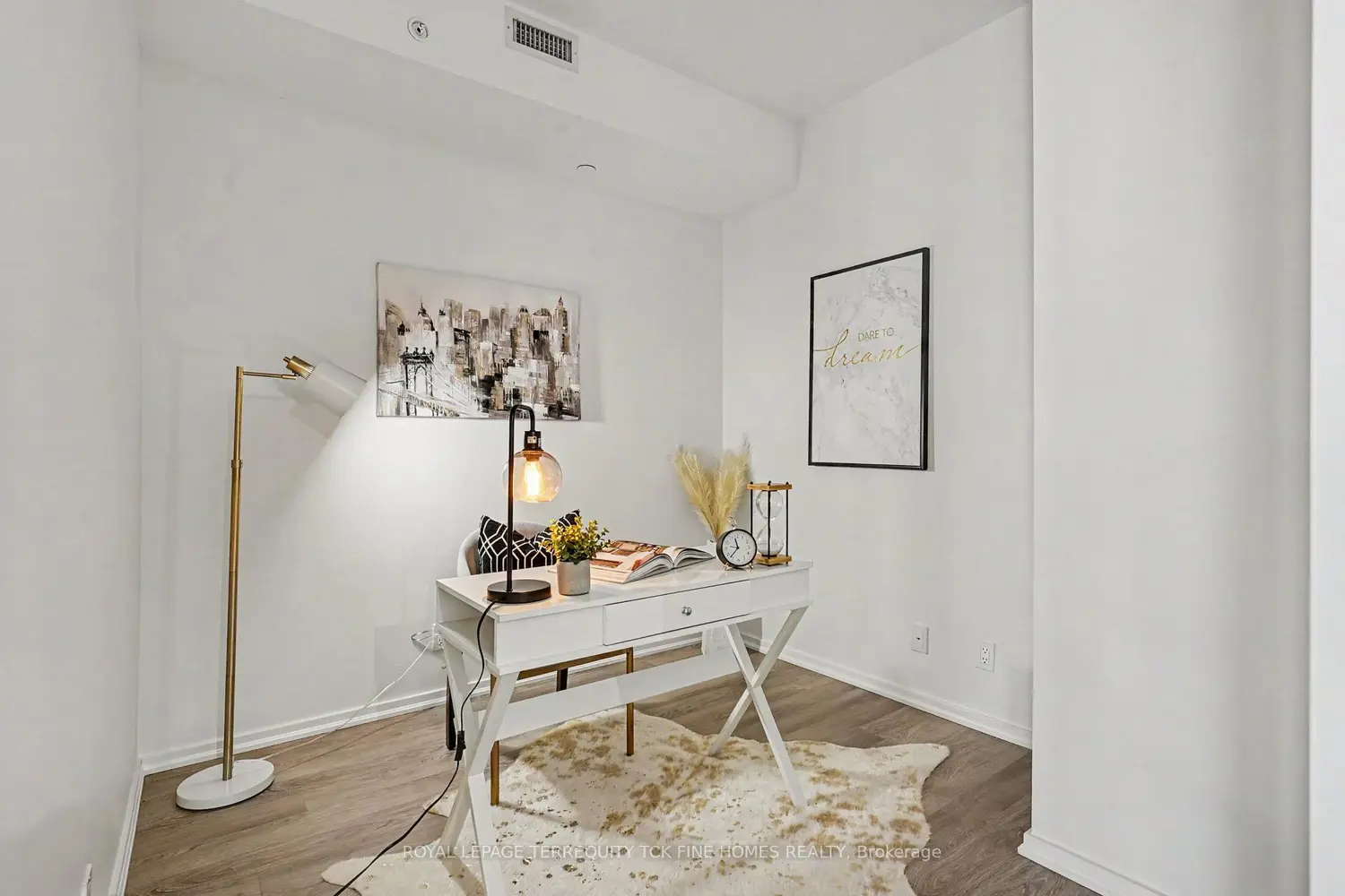 Additional image 7 of 125 Peter Street 2703
