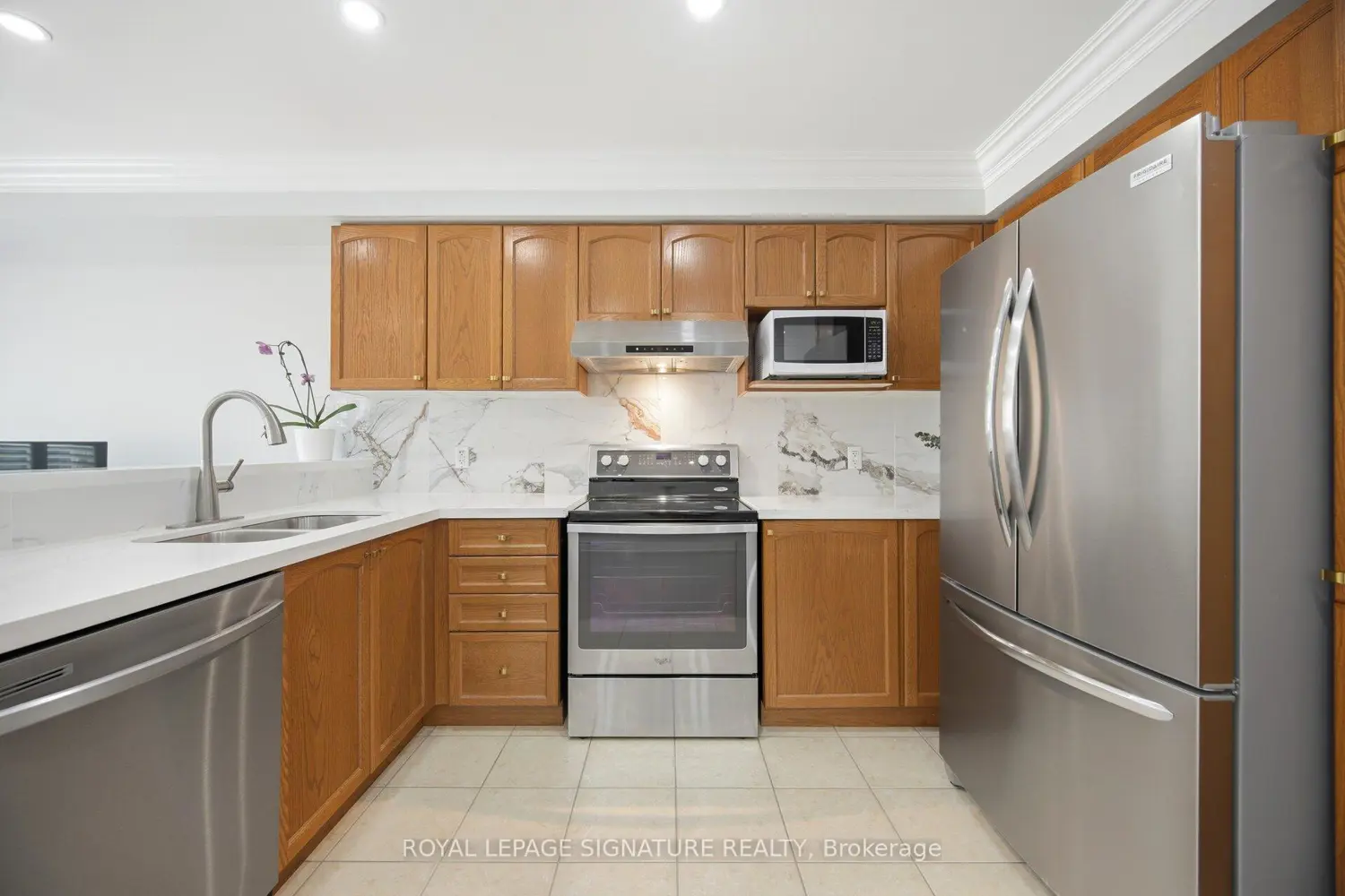 Additional image 8 of 33 Bay Breeze Drive