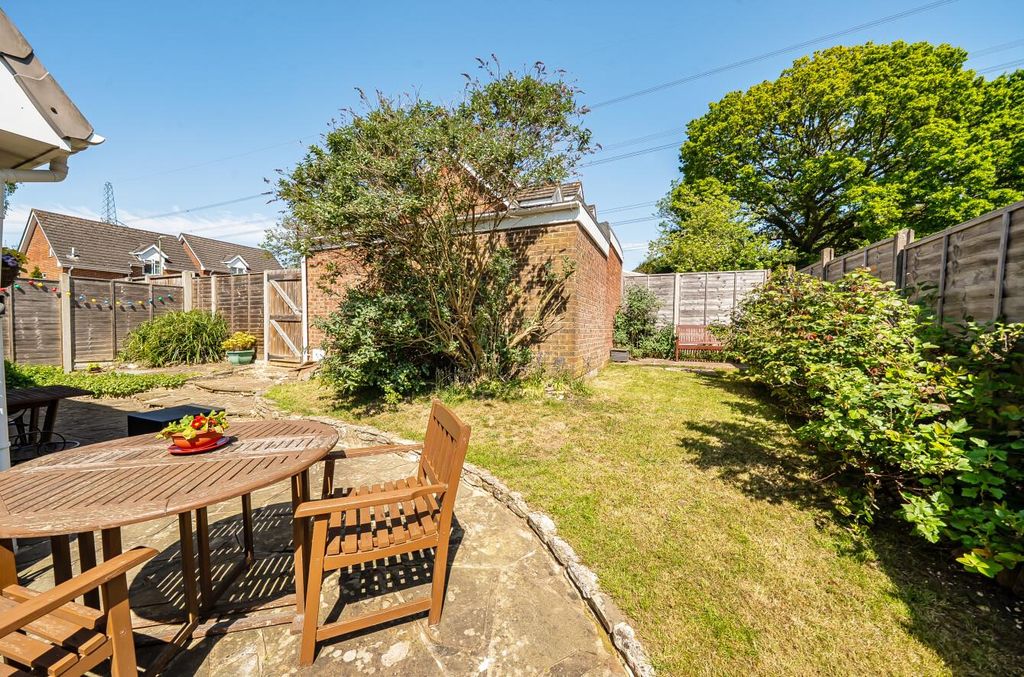 Additional image 5 of 3 bed semi-detached house for saleBirch Grove, Boyatt Wood, Eastleigh SO50