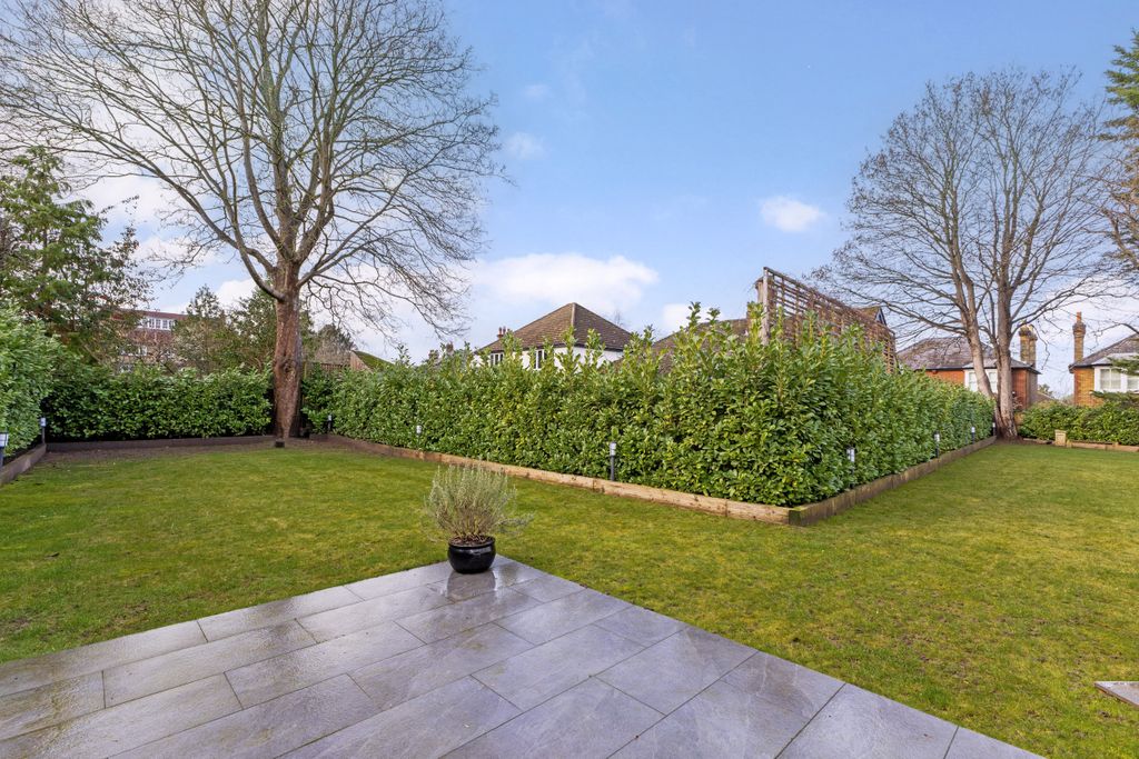 Additional image 4 of 4 bed detached house for sale1 College Avenue, Epsom KT17