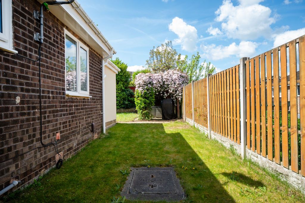 Additional image 24 of 5 bed bungalow for saleRomney Drive, Dronfield S18