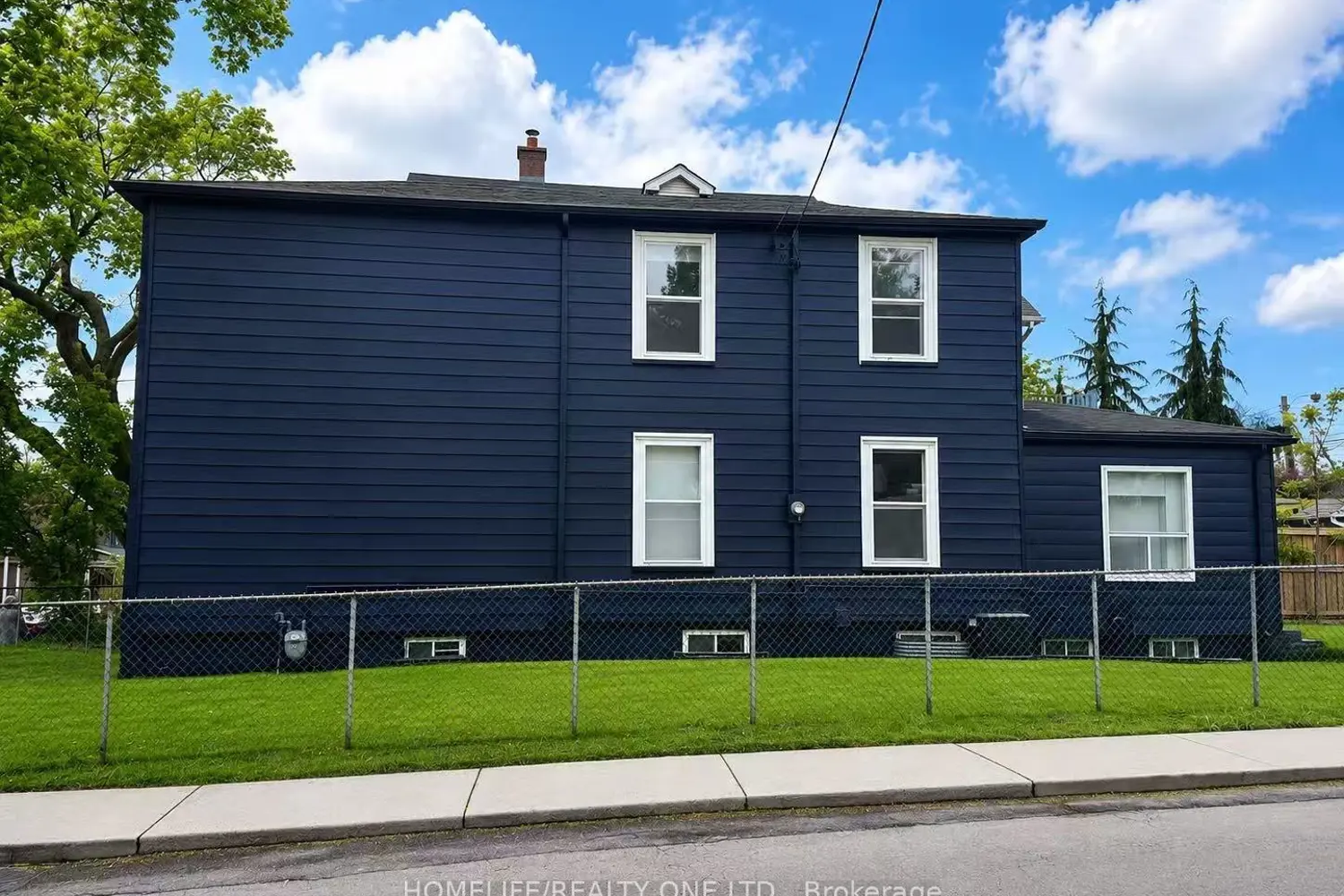 Additional image 19 of 104 Benson Avenue