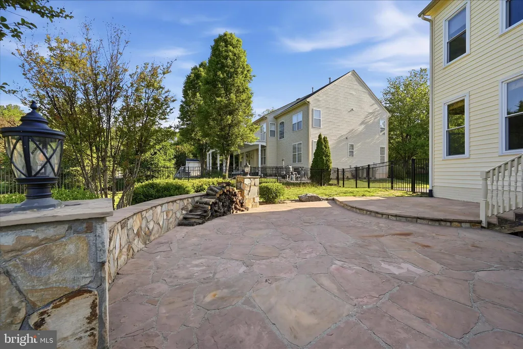 Additional image 58 of 301 Shiloh Place SE, Leesburg, VA 20175