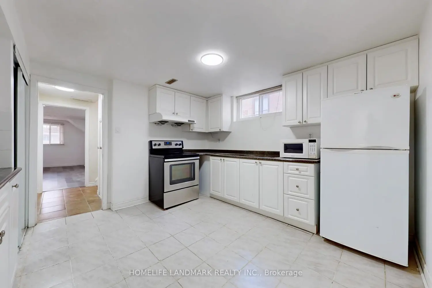 Additional image 14 of 225 Pineway Boulevard