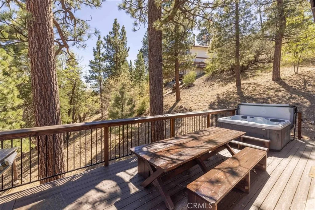Additional image 31 of 1231 Ridge Rd, Fawnskin, CA 92333