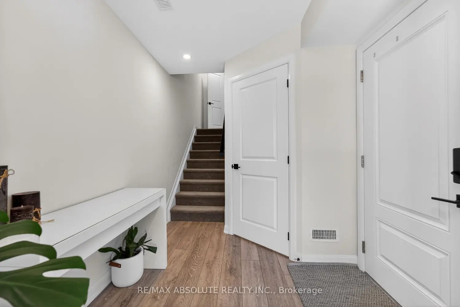 Additional image 3 of 912 Lixnaw Court