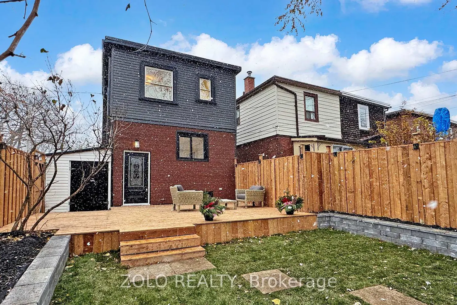 Additional image 18 of 98 Woodmount Avenue