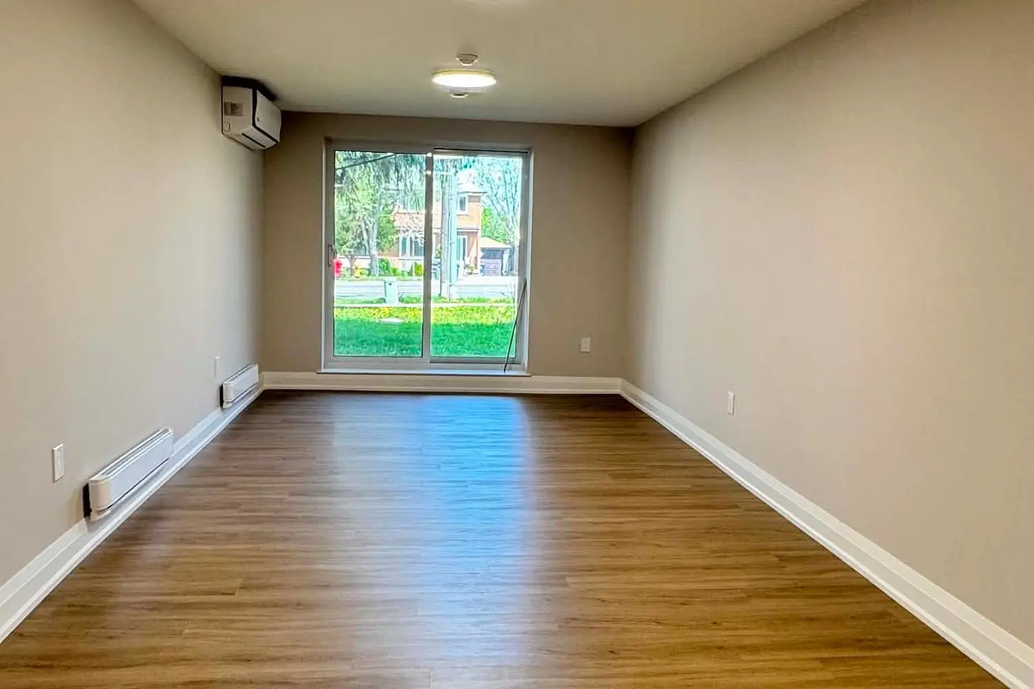 Additional image 11 of 1445 Wilson Avenue 106