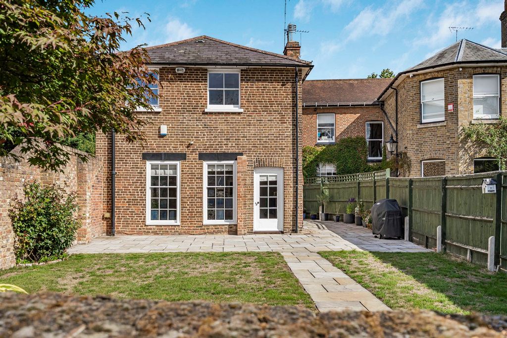 Additional image 35 of 5 bed semi-detached house for saleBarley Mow Road, Englefield Green, Egham, Surrey TW20