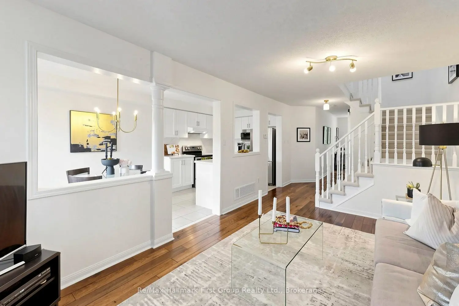 27 Robideau Place photo 5