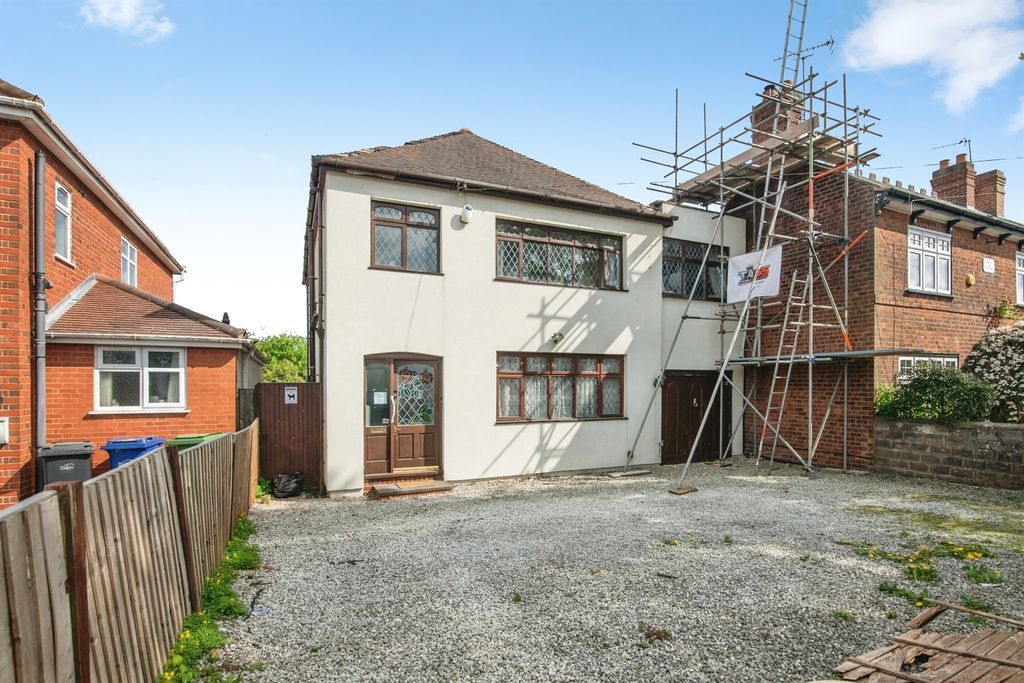 5 bed detached house for saleBath Street, Sedgley, Dudley DY3