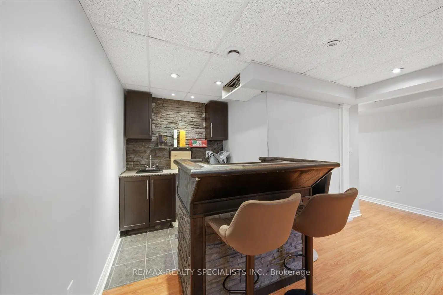 Additional image 17 of 46 Wyman Crescent