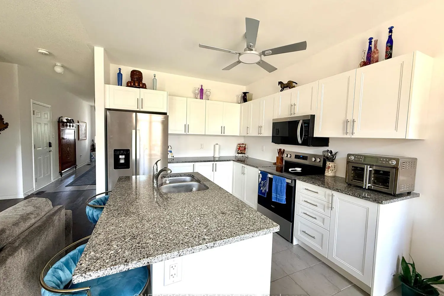 261 Wilcox Drive photo 5