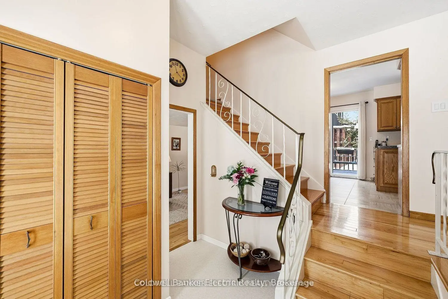 1341 Heather Lane photo 3