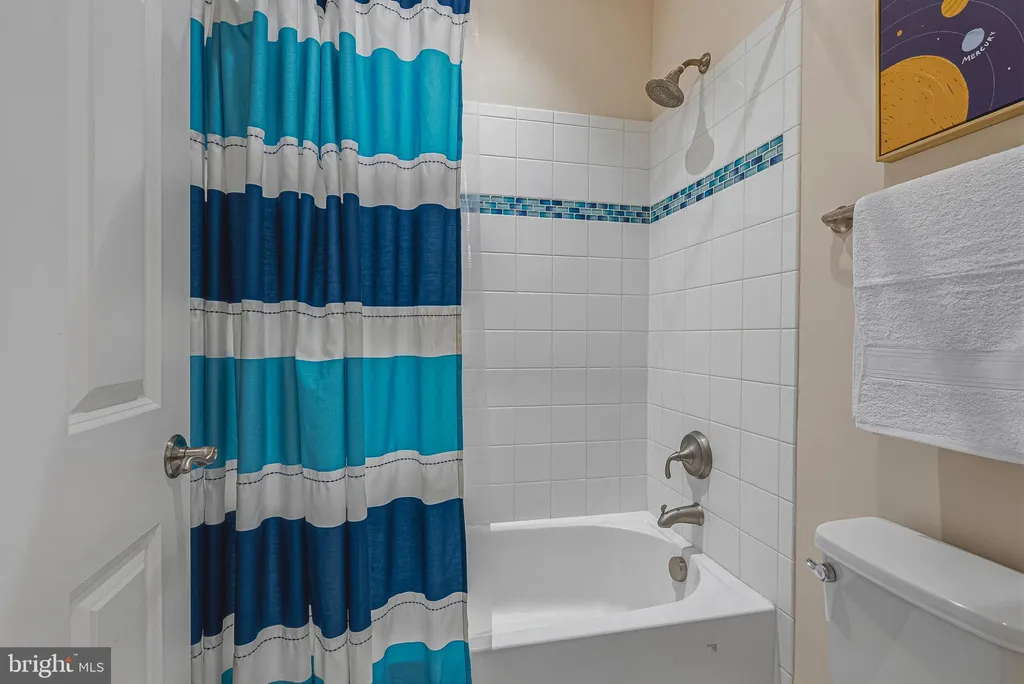 Additional image 42 of 42761 Prairie Merlin Court, Leesburg, VA 20176
