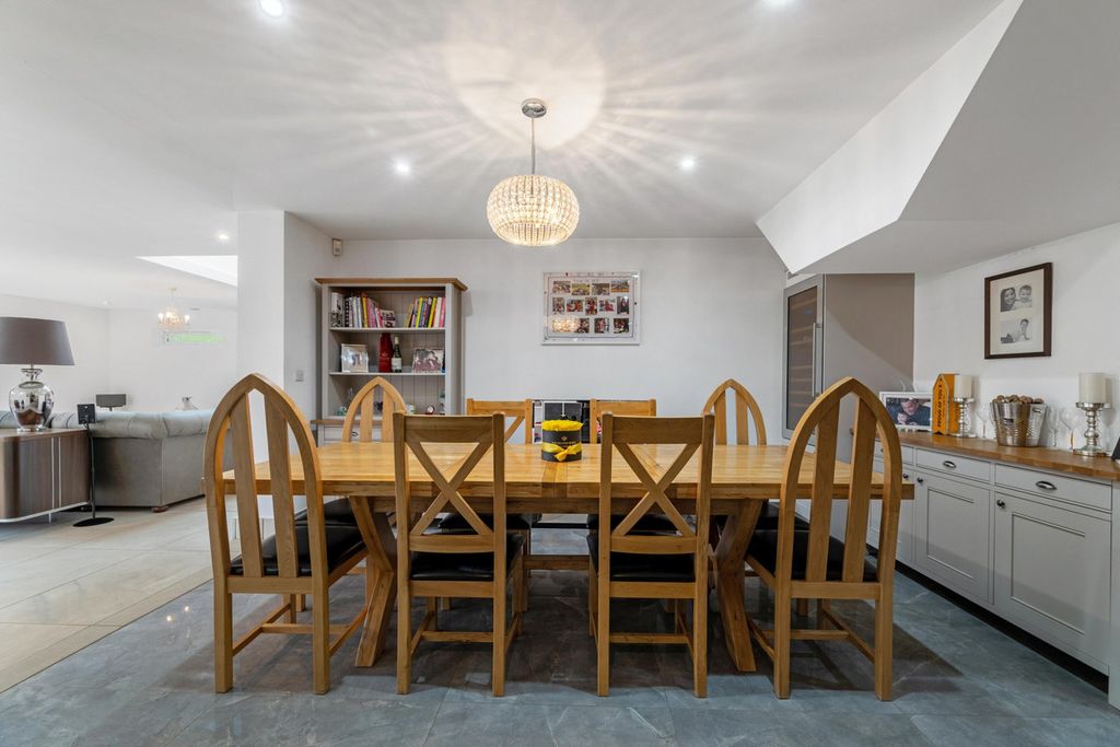 Additional image 6 of 5 bed detached house for saleVillage Road Thorpe Egham, Surrey TW20