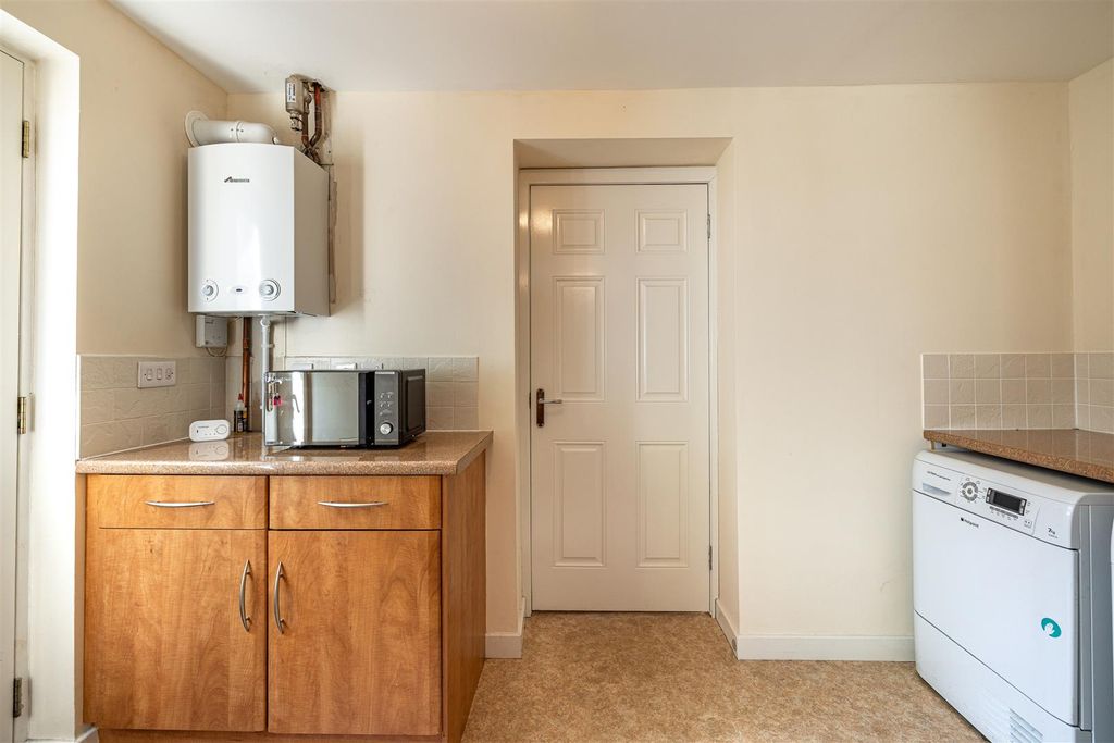 Additional image 12 of 5 bed detached house for sale21 The Beeches, Tweedbank, Galashiels TD1