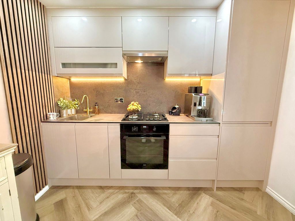 Additional image 3 of 2 bed maisonette for saleSpoondell, Dunstable LU6