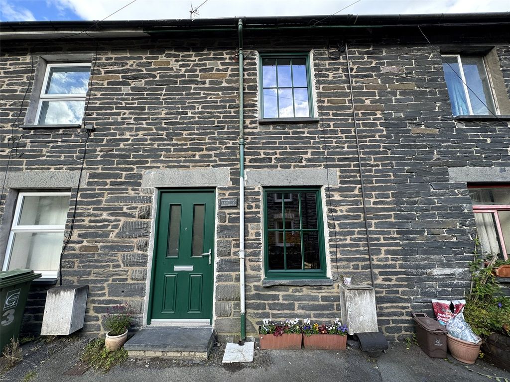 2 bed terraced house for saleChapel Street, Corris, Machynlleth, Gwynedd SY20