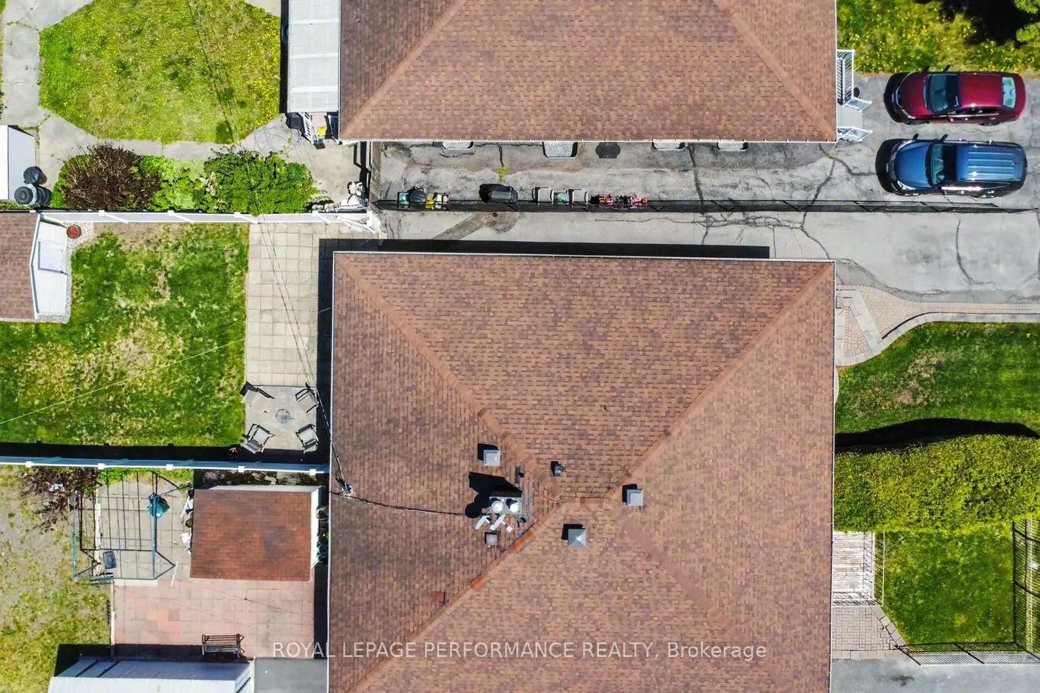 615 Quebec Street photo 4