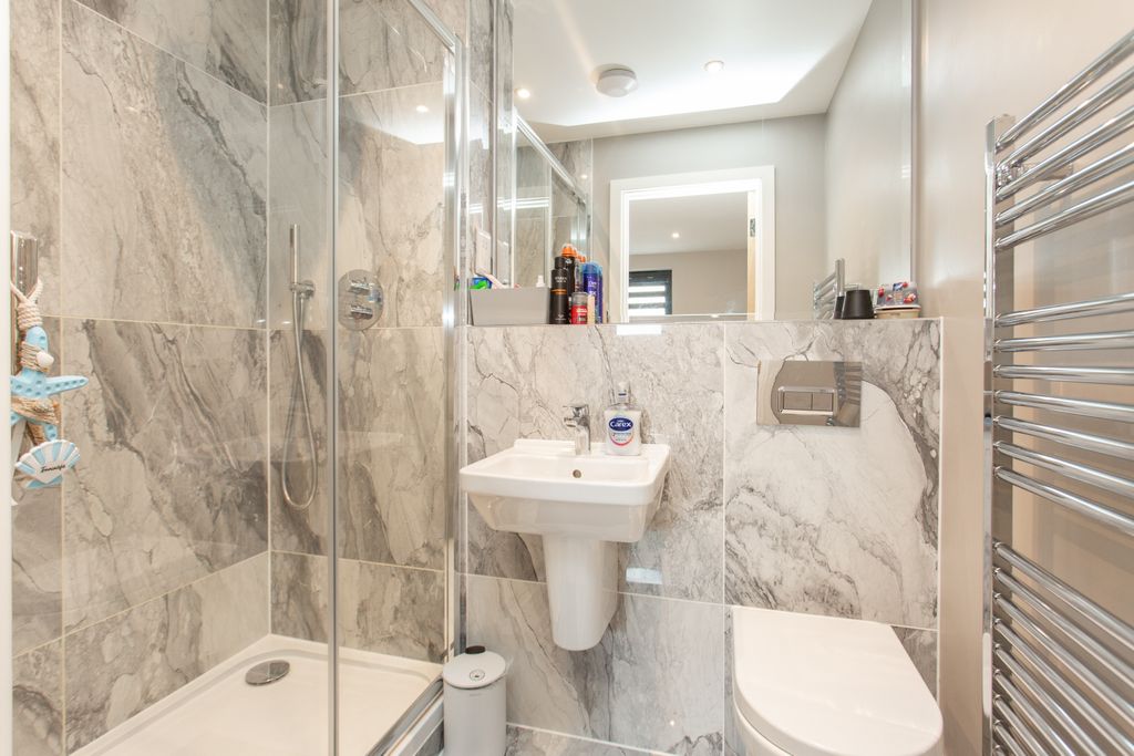 Additional image 9 of 2 bed flat for saleCrabble Hill, Dover CT17