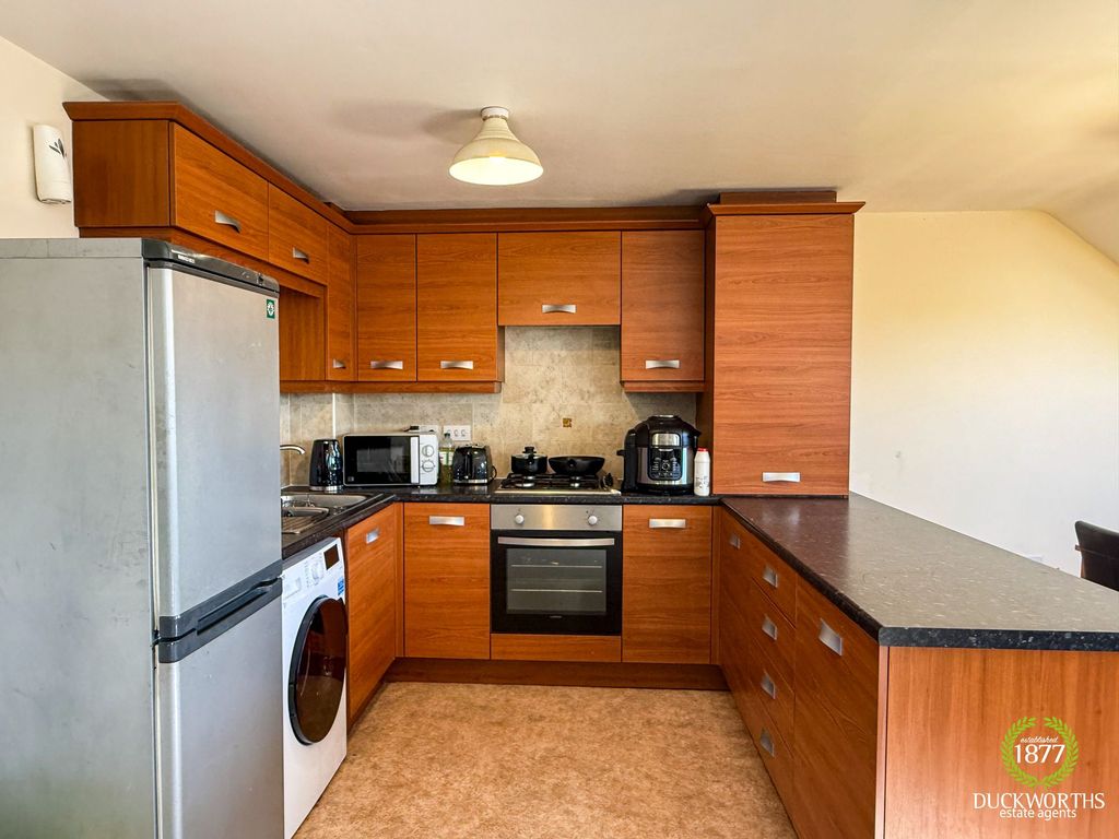 1 bed flat for saleTinker Brook Close, Oswaldtwistle BB5 photo 4