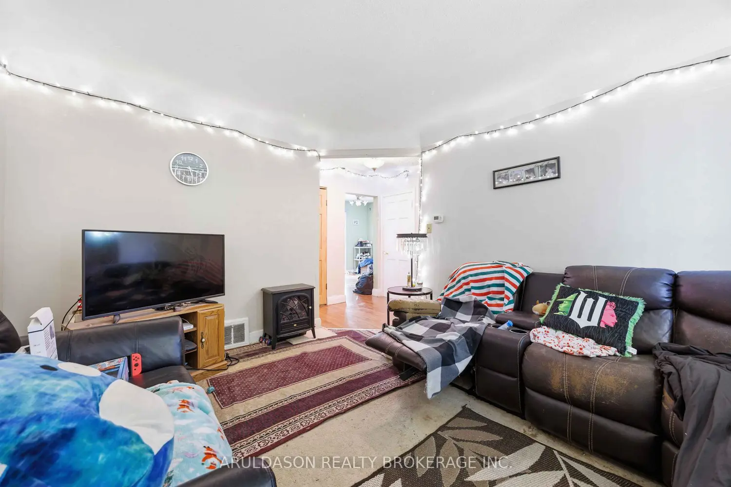 457 Montcalm Avenue photo 3