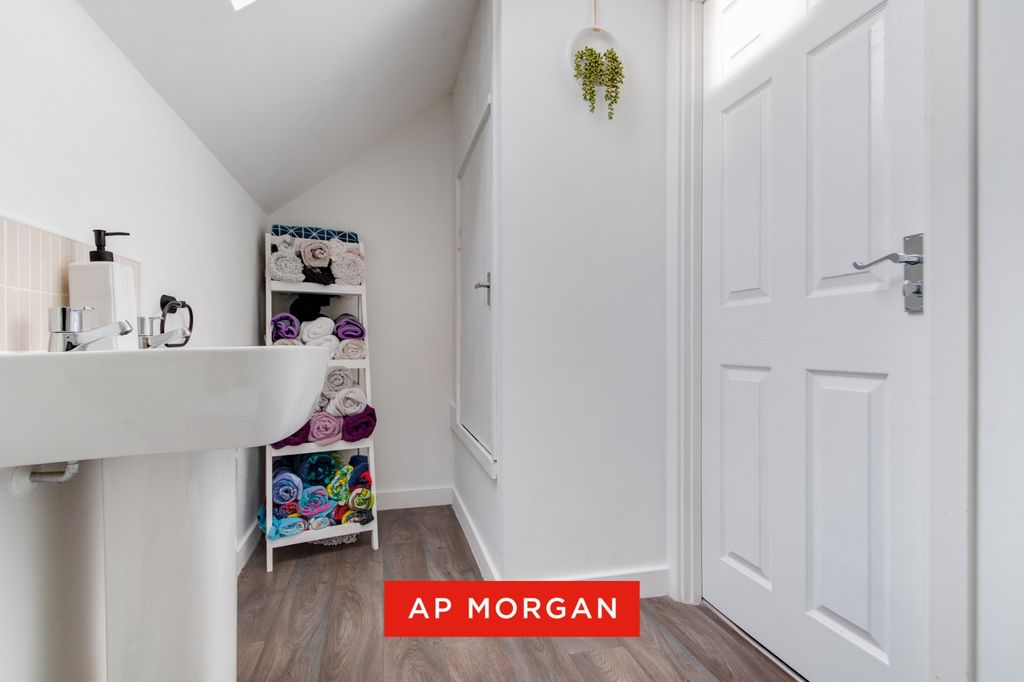 Additional image 10 of 3 bed terraced house for saleRabbit Croft, Droitwich, Worcestershire WR9