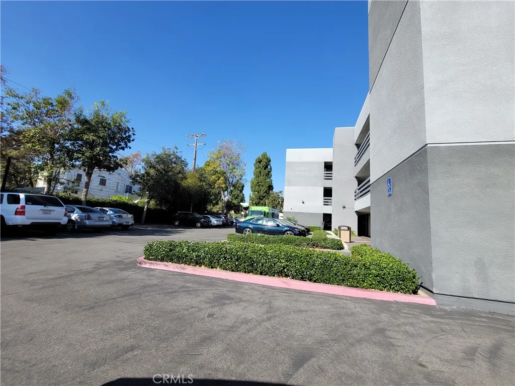 1600 E 4th St, Santa Ana, CA 92701