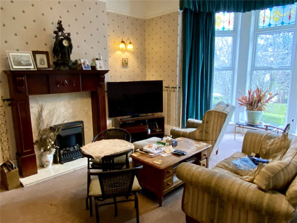 Additional image 2 of 7 bed terraced house for saleWest Park Street, Dewsbury WF13