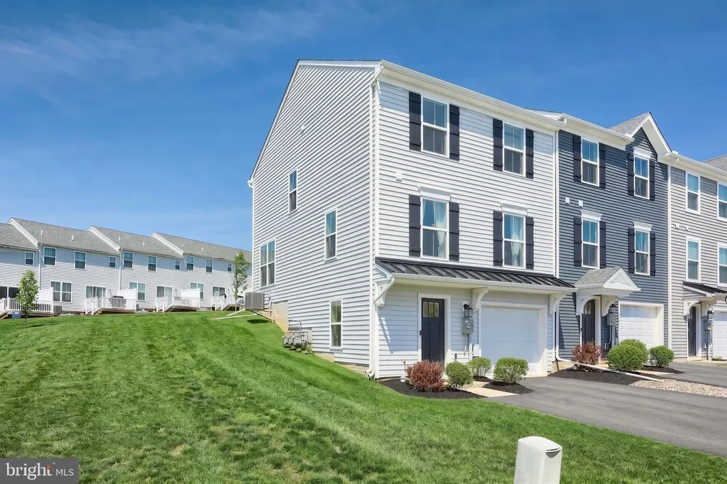 Additional image 2 of 4285 Blackburn Drive, Stewartstown, PA 17363