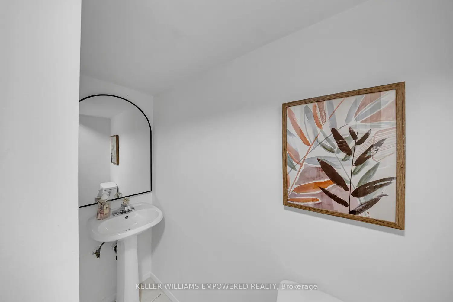 Additional image 13 of 451 Whitmore Avenue