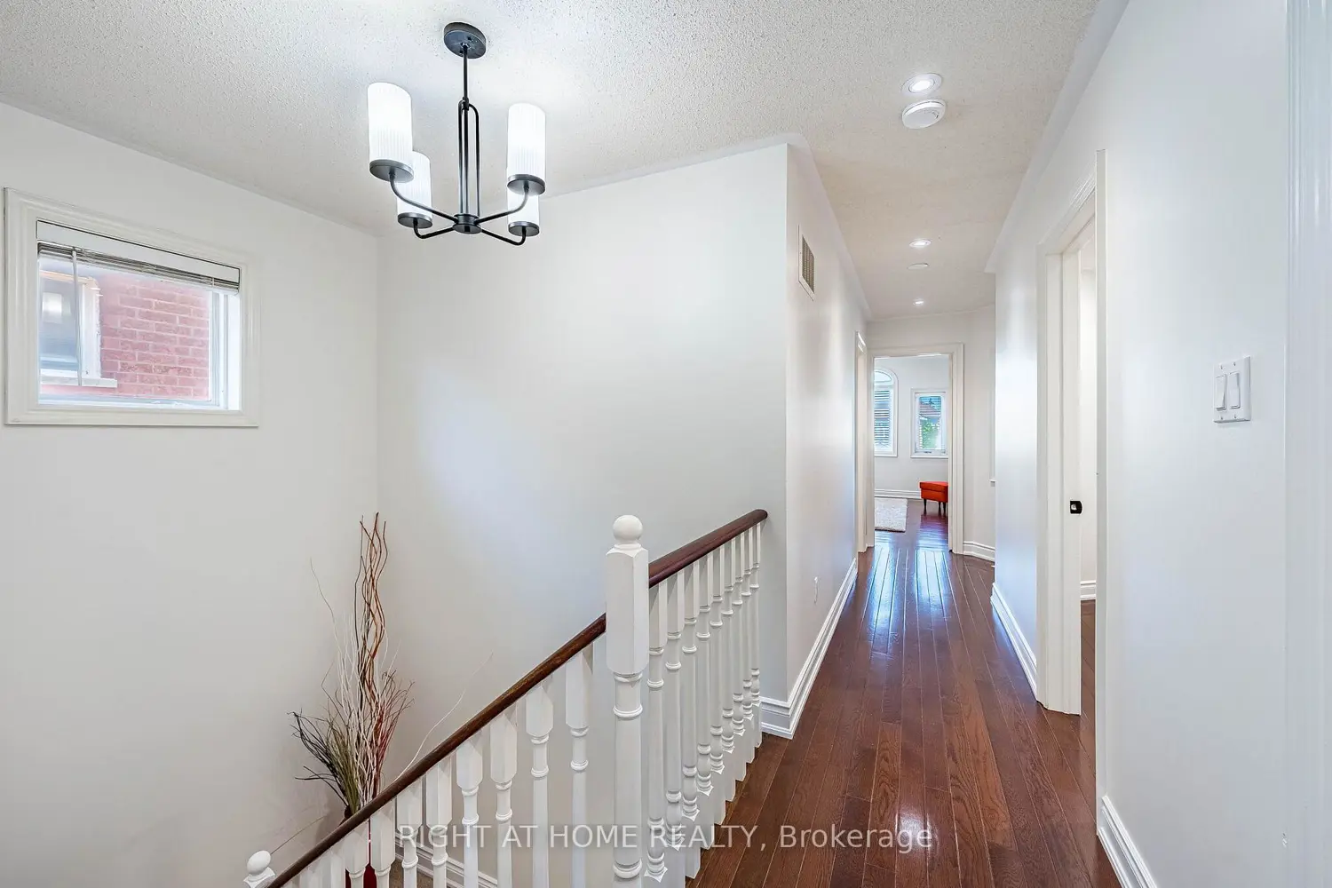Additional image 8 of 3928 Hazelridge Road