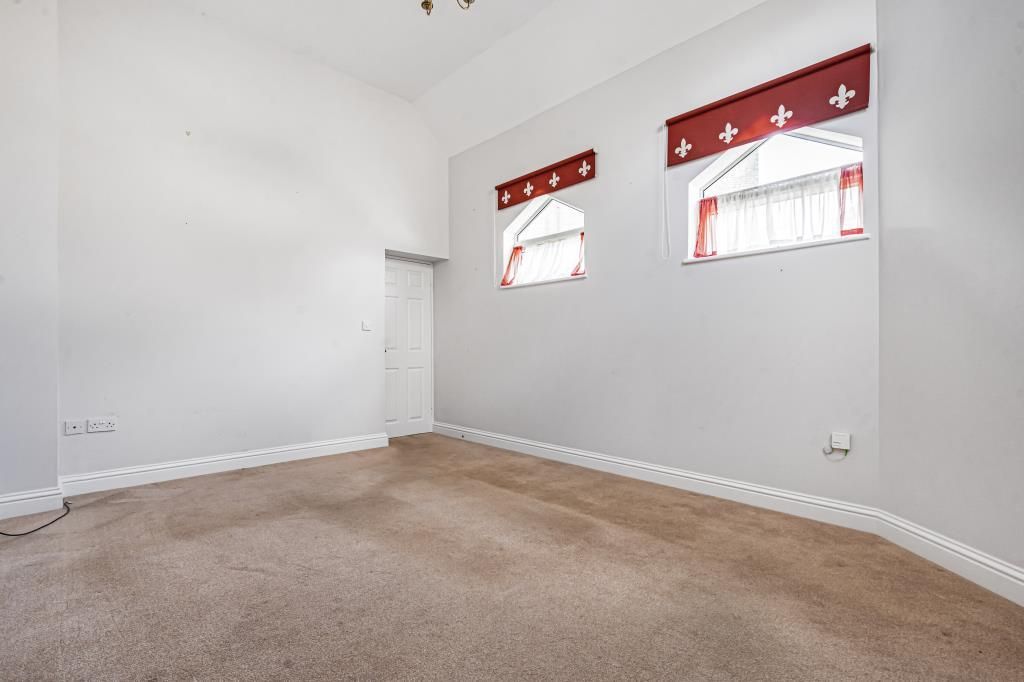 2 bed detached bungalow for saleTower Road, Ely CB7 photo 4