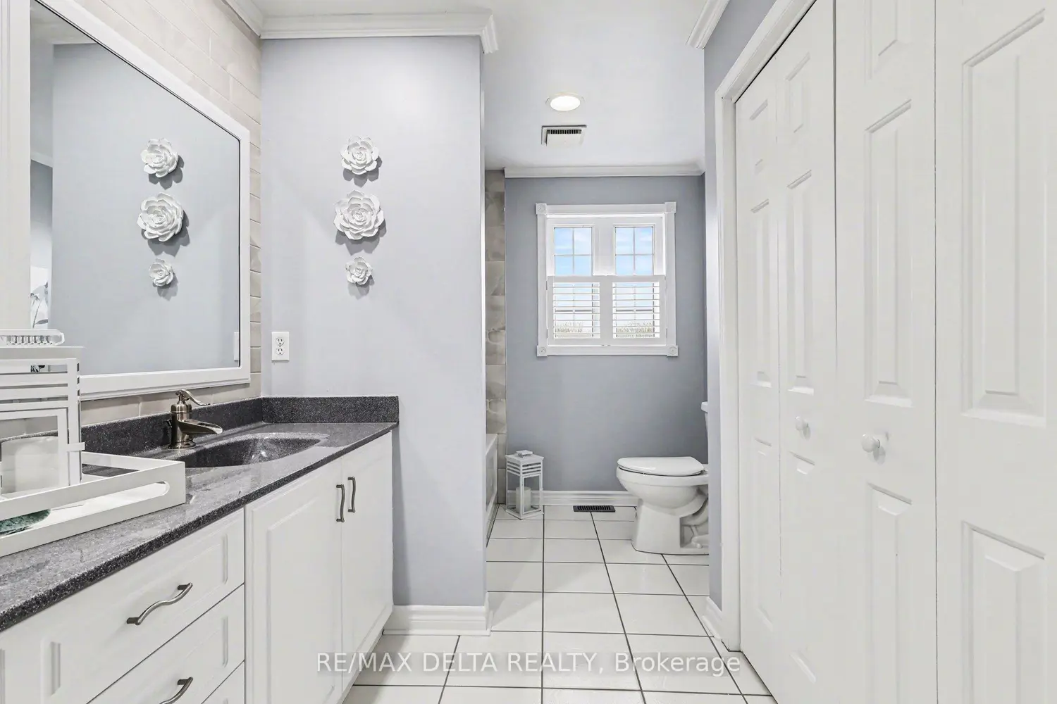 10532 Main Street photo 5