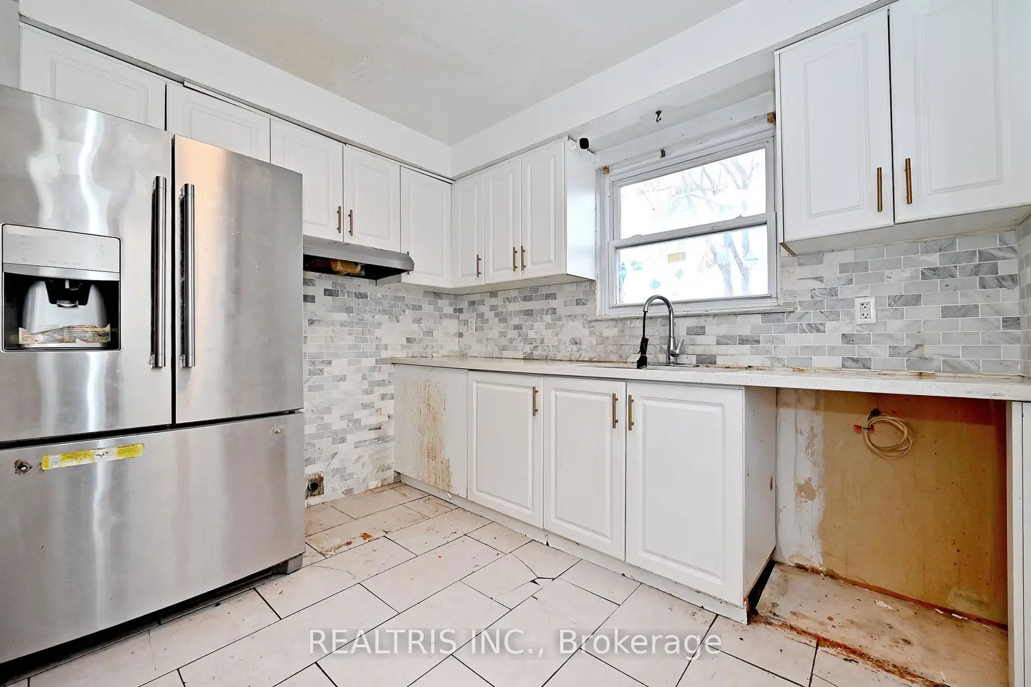 Additional image 6 of 116 Sutherland Avenue