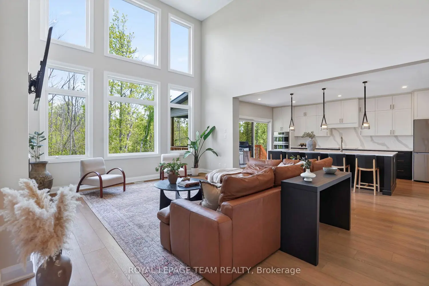 Additional image 7 of 348 Antler Court